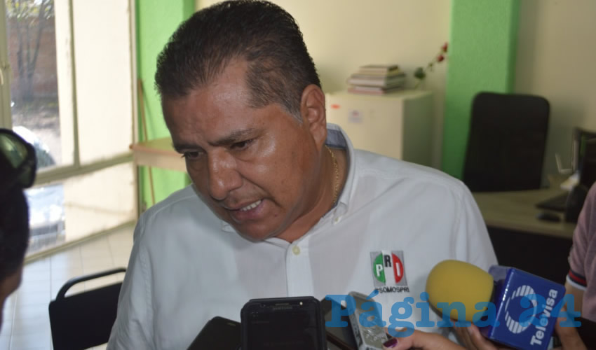 Enrique Ju&aacute;rez Ram&iacute;rez, presidente estatal del PRI