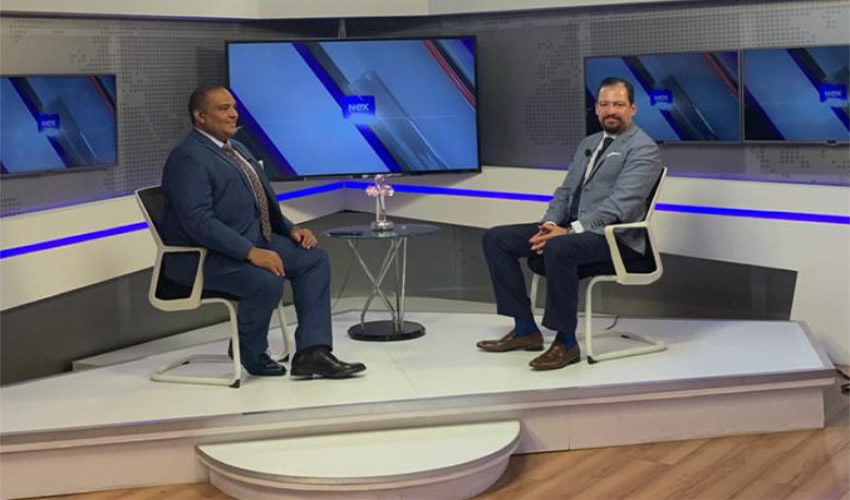 El magistrado Jos&eacute; Luis Vargas Valdez encabeza una visita de trabajo a Panam&aacute;