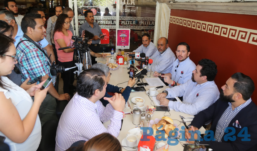 Jes&uacute;s Enrique Ram&iacute;rez, secretario general de la CROM (Foto: Eddylberto Lu&eacute;vano Santill&aacute;n)