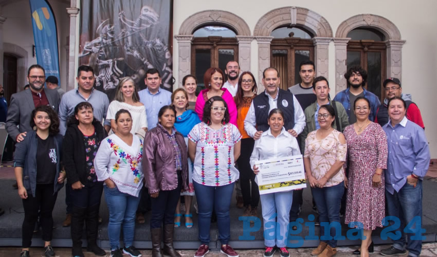 El gobernador del Estado Mart&iacute;n Orozco Sandoval encabez&oacute; la entrega de apoyos del Programa de Apoyo a las Culturas Municipales y Comunitarias 2019