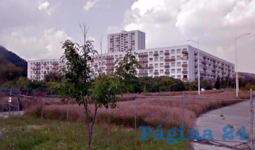 No como oficinas de gobierno o como otro tipo de giro que tuviera menor impacto ambiental; no, el gobernador Enrique Alfaro optó por vender la Villa Panamericana a un consorcio inmobiliario; justificó que su decisión se da en función de recuperar lo invertido y garantizar el dinero de los pensionados/Fotos: Archivo Página 24