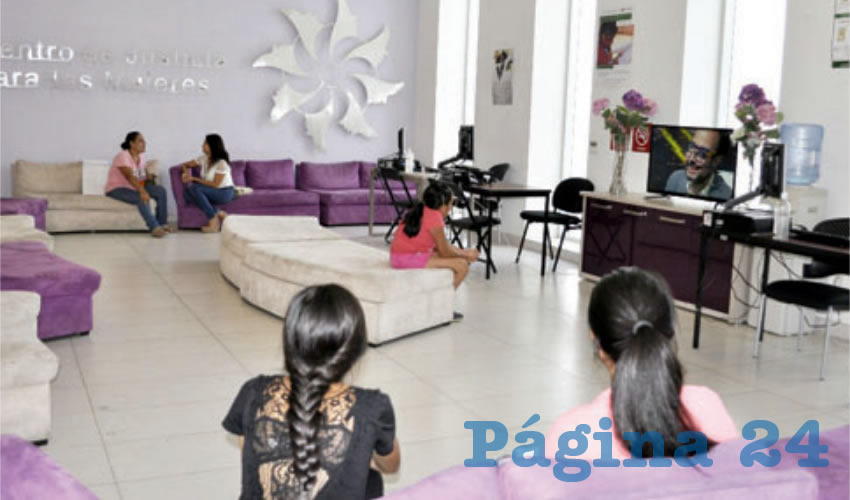 Ironía de las ironías con la justicia de Jalisco: en el Centro de Justicia para la Mujer tienen trabajando a un sujeto que maltrata a su pareja; además, estaría presuntamente trabajando en una red de “gratificaciones” para entorpecer los procesos de investigación en contra de abusadores/Foto: Cortesía