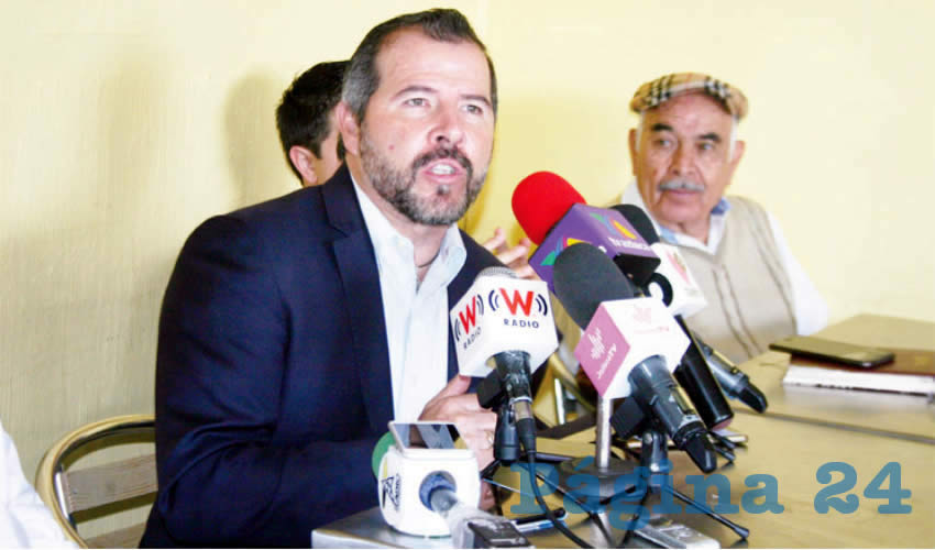 Por su parte, Sergio Padilla Villarroel, líder de la Federación de Sindicatos del Estado, reiteró que están en contra de la venta del complejo habitacional por el daño que causaría a la ecología/Foto: Francisco Tapia
