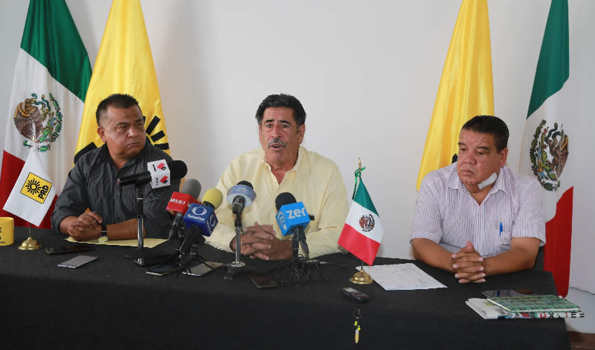 Rueda de prensa del PRD (Foto: Eddylberto Luévano Santillán)