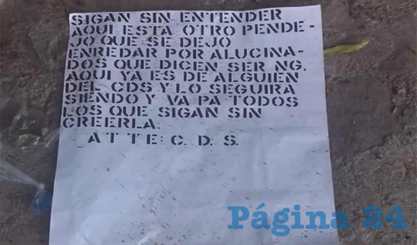 La cartulina con el amenazante mensaje