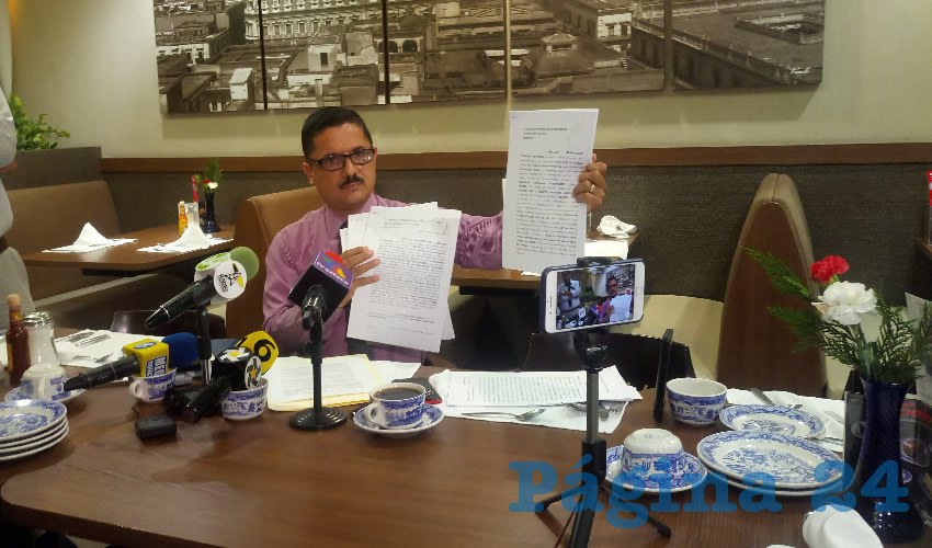 Supuestamente los líderes de asociaciones civiles habrían exigido 40 millones de pesos al desarrollador de la Villa Panamericana, para desistirse de los recursos legales interpuestos contra la habitabilidad del lugar/Foto: Rafael Hernández Guízar 