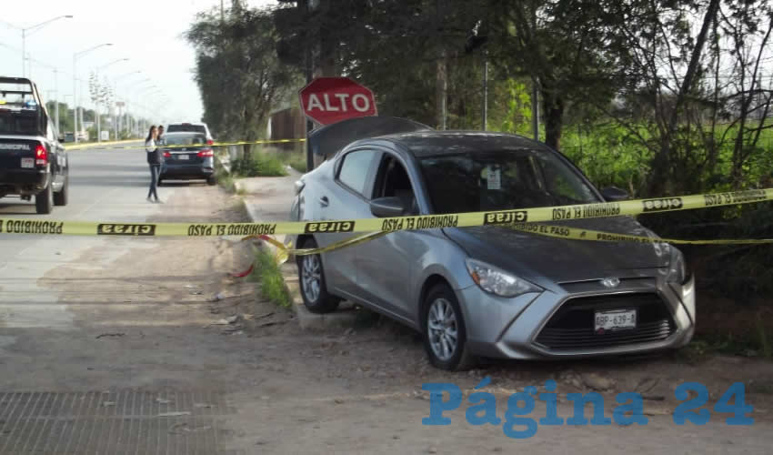 El automóvil Toyota Yaris que conducía el homicida