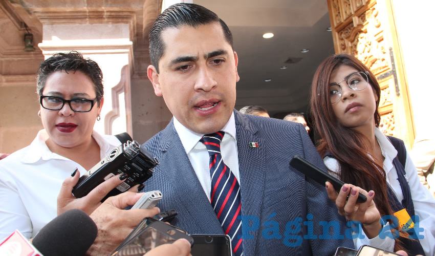 Carlos Peña Badillo, titular del Instituto Zacatecano de Educación para Adultos (Foto: Rocío Castro Alvarado)