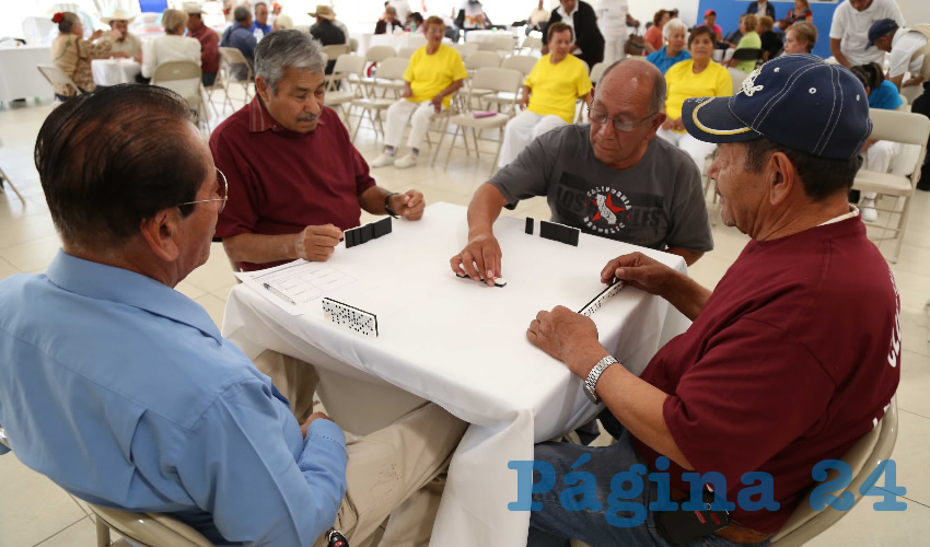 Se han realizado siete giras de entrega de apoyos alimenticios en beneficio de 54 mil 291 abuelos