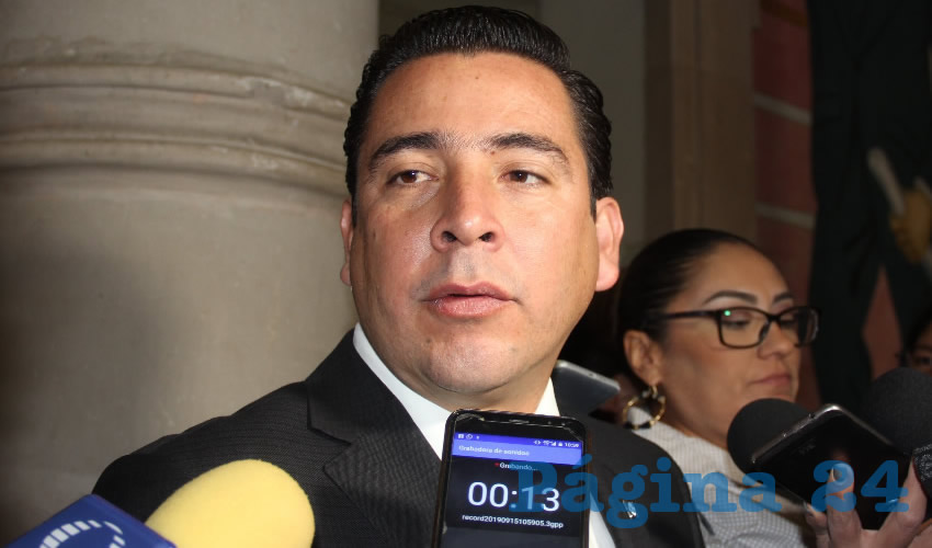 Gustavo B&aacute;ez Leos se incorpora el 11 de octubre a su trabajo como diputado (Foto: Luis Fernando Reyes Ortega)