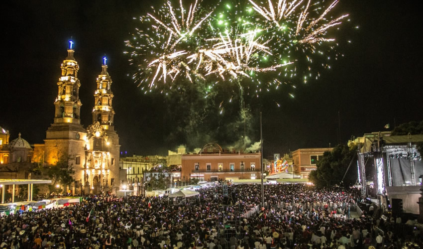 En el marco de la conmemoraci&oacute;n por el CCIX aniversario del inicio de la Independencia de M&eacute;xico, el gobernador llam&oacute; a los aguascalentenses a refrendar el orgullo de ser mexicanos
