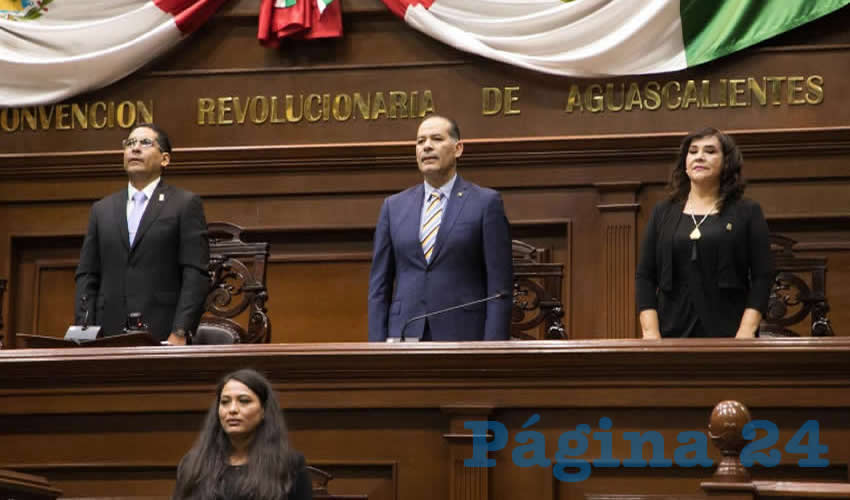Asisti&oacute; el Gobernador a la Apertura del 1er Periodo Ordinario de la LXIV Legislatura 