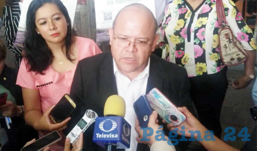 Jaime Cedillo Bolívar, del Frente Nacional por la Familia, llamó a diputados a que “que de cara a los ciudadanos se comprometan a defender, promover y privilegiar desde sus propias facultades, el derecho a la vida desde la fecundación hasta la muerte natural; el matrimonio y la familia; y las libertades fundamentales”/Foto: Elizabeth Ríos Chavarría