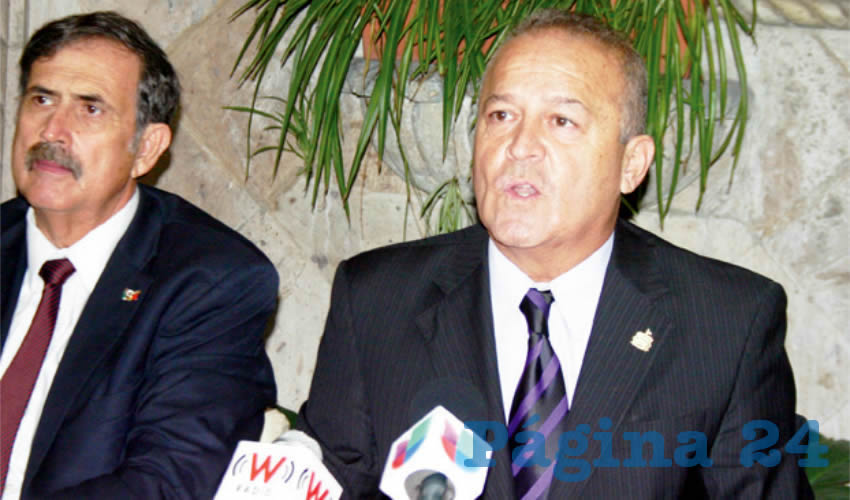 De acuerdo con José Luis Tello Ramírez, secretario coordinador del Consejo del Colegio de Abogados del Estado de Jalisco, lo que se necesita es “erradicar que el juez o magistrado tenga su patrón o jefe y sea el que le diga lo que tiene que hacer”, y no bastará con lo que pretenden hacer diputados/Foto: Francisco Tapia