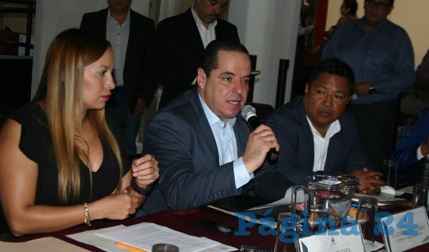 Enrique Velázquez, presidente de la Comisión de Seguridad y Justicia, manifestó que no se sacaron las reformas a la ley orgánica del Poder Judicial por “errores de redacción”; sin embargo, ya hay los consensos suficientes para darles luz verde en el pleno del Congreso/Foto: Archivo Página 24