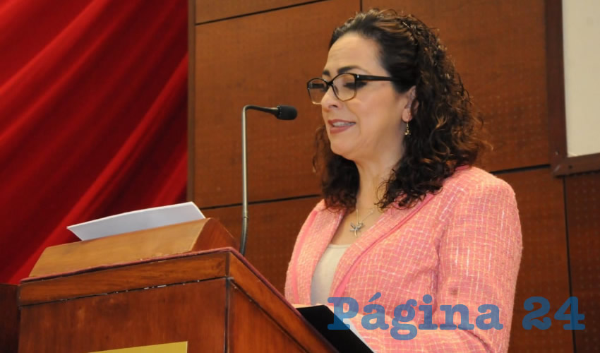 Lizbeth Ana María Márquez Álvarez, diputada migrante por el Partido Revolucionario Institucional (PRI) (Foto Rocío Castro Alvarado)