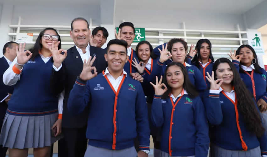 El nuevo perfil de la educaci&oacute;n que se est&aacute; promoviendo est&aacute; basado en el biling&uuml;ismo, las tecnolog&iacute;as y las ingenier&iacute;as de &uacute;ltima generaci&oacute;n