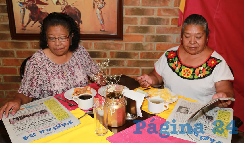 En el restaurante El Capote Bar del Hotel Francia almorzaron Imelda Flores Jiménez y Priscila Martínez Jiménez
