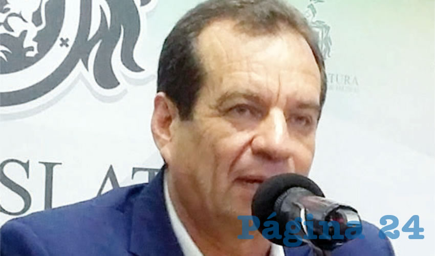 El legislador Óscar Herrera justificó su propuesta de modificar la ley del instituto de pensiones, pues “las inversiones hechas han mermado el patrimonio del organismo”; por esto, se requiere que el consejo directivo tenga “una verdadera representación de quienes son los dueños de su patrimonio”/Foto: Francisco Tapia