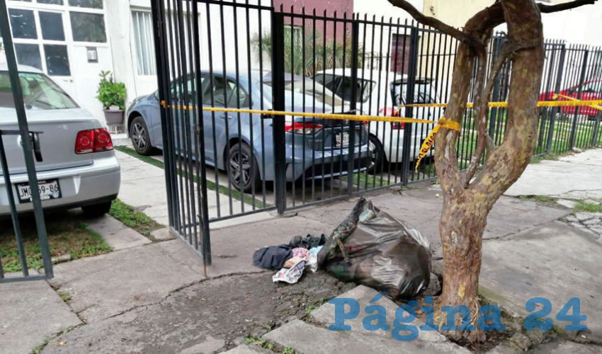 El cuerpo del niño fue abandonado en la avenida Isla Raza, frente a una torre de departamentos/Fotos: Especial