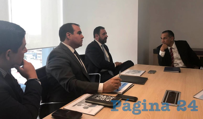 Ciudad de México.- El Gobernador Alejandro Tello acudió a la Secretaría de Comunicaciones y Transportes para valorar nuevos proyectos de inversión en obra carretera