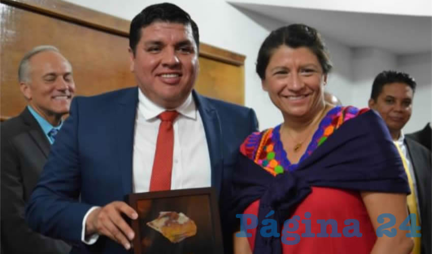 Para regresar el lugar a su dueño, el presidente municipal de Ameca, Juan Valentín Serrano Jiménez, pide que el campesino devuelva la inversión de aproximadamente 6 millones que hicieron pasadas administraciones en el sitio señalado/Fotos: Cortesía 