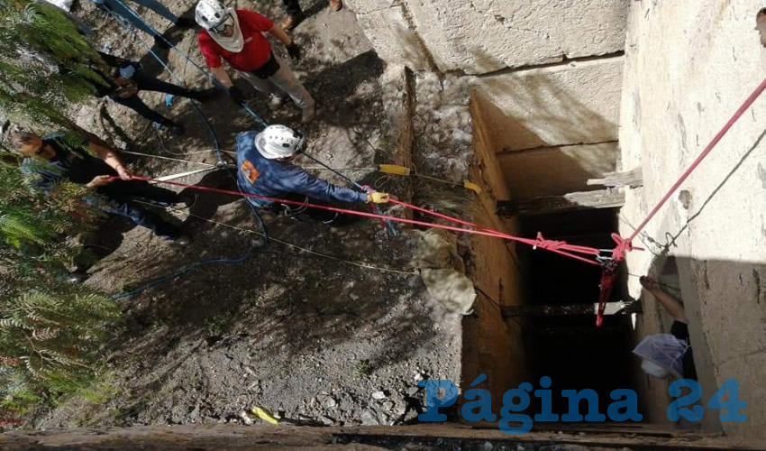 Las labores de rescate de los cadáveres