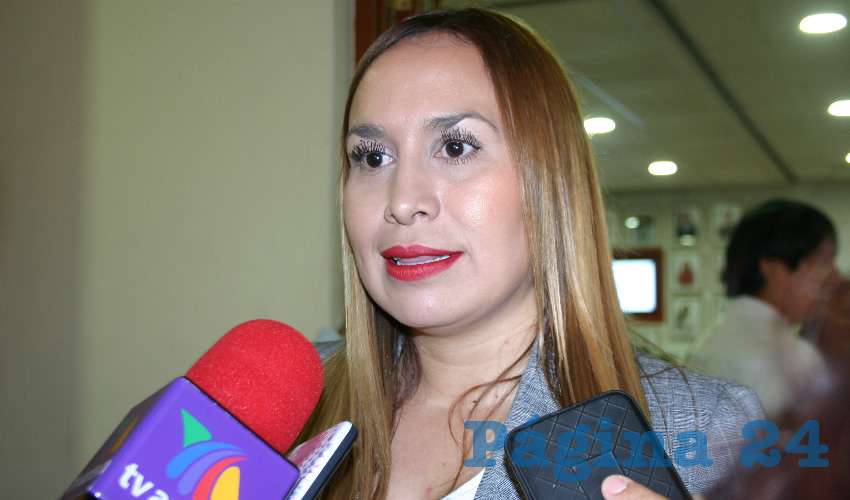 “El Congreso no puede excluir a quienes se comunican por medio de la Lengua de Señas Mexicana, la cual se usa en eventos públicos o canales de televisión con la finalidad de que puedan tener acceso a los hechos que acontecen en el mundo, país y estado”, dijo la diputada local de Morena Érika Pérez/Foto: Francisco Tapia