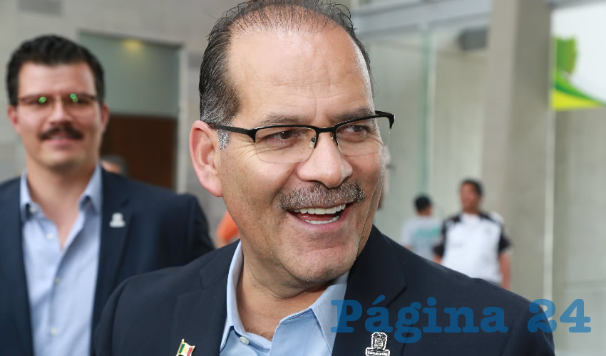 Martín Orozco Sandoval pide que “no se distraigan” con algo tan viejo como una iniciativa para quitar el fuero (Foto: Eddylberto Luévano Santillán)