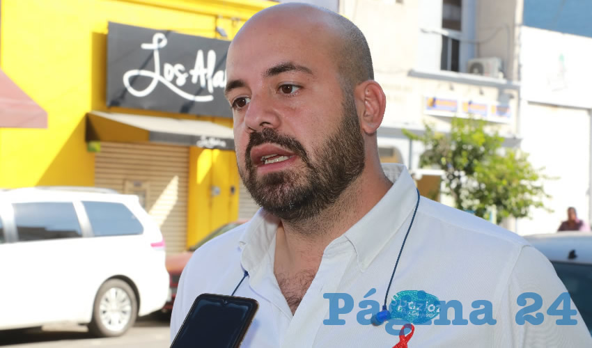 Manuel Guti&eacute;rrez Rosales, vicecoordinador del colectivo Ser Gay 