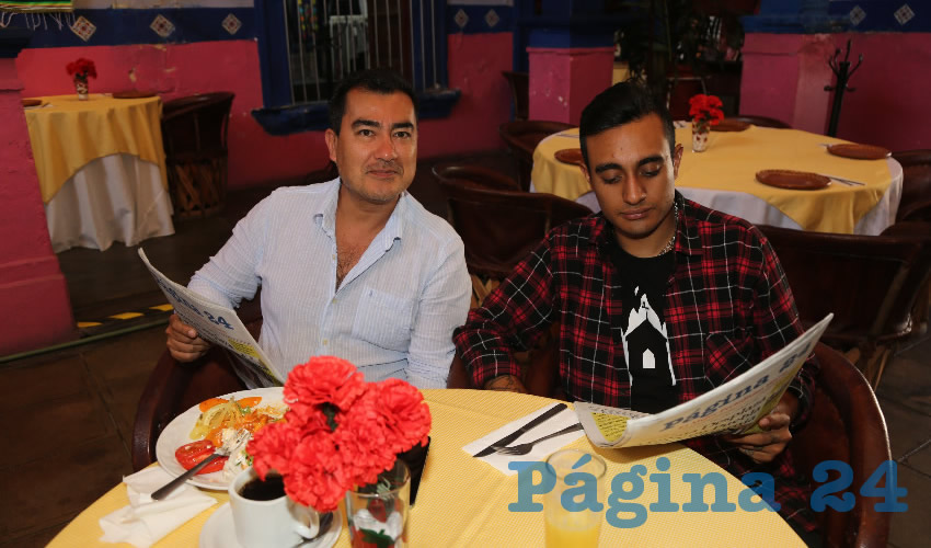En la Saturnina compartieron el pan y la sal Alberto Corral García y Miguel Corral Sánchez