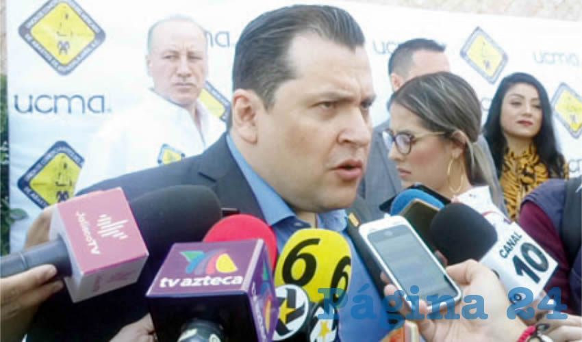“Me niego a pensar que nosotros debemos de dejárselo todo a la autoridad, claro exigir en medida de lo posible, pero también nosotros tenemos que aportar, esta es una medida que efectivamente a nosotros nos hace levantar la mano y decir aquí estamos”, explicó Salvador Hernández, presidente de la UCMA/Foto: Rafael Hernández Guízar