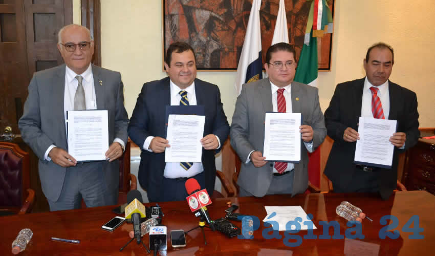 En conferencia de prensa, el rector de la UAM, Eduardo Abel Peñalosa Castro, expuso que hay interés de extender los trabajos de vinculación entre esta institución con la máxima casa de estudios de la entidad zacatecana (Foto Merari Martínez)