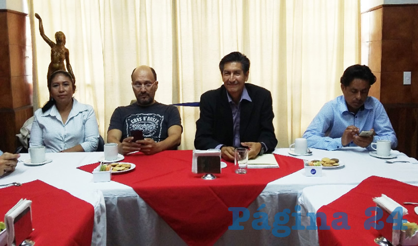 Para Jaime Hernández, activista social y militante de Morena, el asunto es simple: o se cancelan las elecciones para la elección interna del dirigente nacional, o este partido dejará de ser una opción viable para los ciudadanos, pues está repitiendo las malas prácticas que tanto criticaban de otros partidos/Foto: Francisco Tapia 