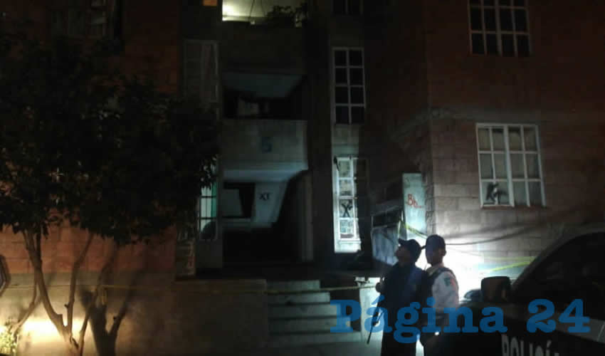 Gabriel Carrillo Leyva fue auxiliado por paramédicos cuando agonizaba en su domicilio, y falleció al ser ingresado en la Clínica 3 del IMSS