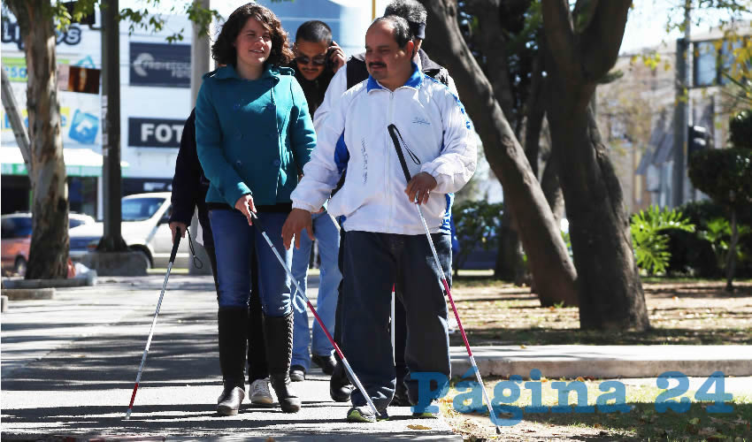 El DIF Municipal cuenta con programas como el &ldquo;Aula Incluyente&rdquo;, en la que se brinda capacitaci&oacute;n en sistema braille