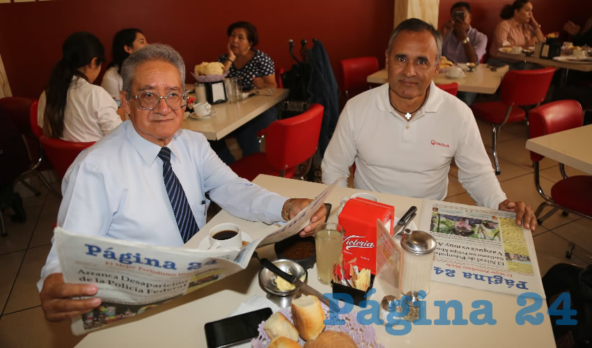 En el restaurante Mitla almorzaron Roberto Medina Ventura y Carlos Tovar Buenrostro