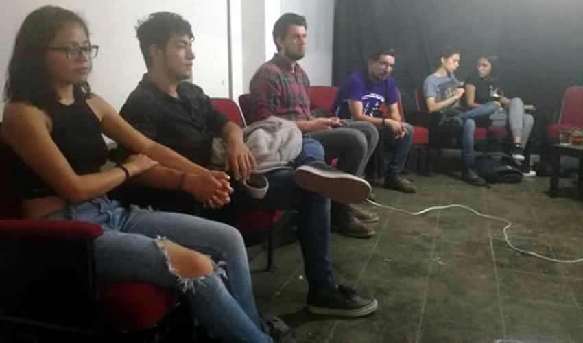 La Chinaca es un proyecto que apoya la Cuarta Transformaci&oacute;n, est&aacute; hecho por j&oacute;venes y para j&oacute;venes que buscan la acci&oacute;n y reflexi&oacute;n pol&iacute;tica para consolidar el cambio social