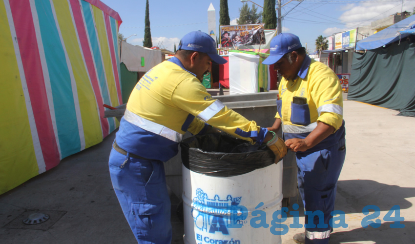 Se verificará que los comerciantes cuenten con su respectiva licencia de operación y que respeten el giro de su permiso