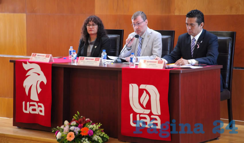 El Centro de Educaci&oacute;n Media impulsa acciones en pro del ecosistema, y fue reconocido mediante el Premio Municipal del Cuidado al Medio Ambiente 2019