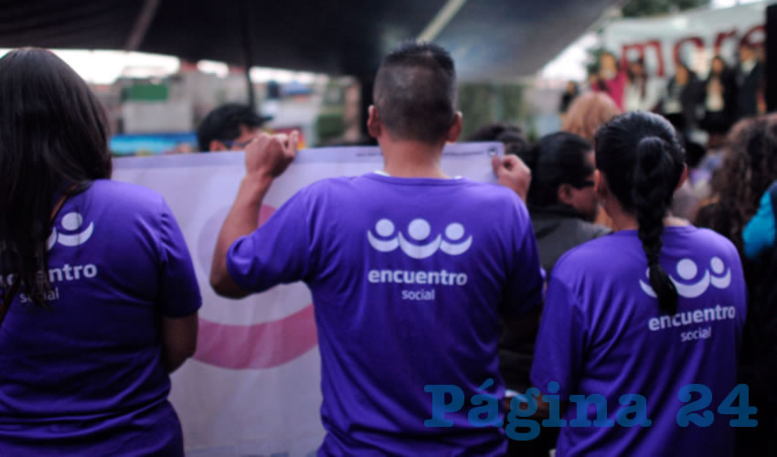 “Hijos de toda su madre corruptos; son unos sinvergüenzas que sólo chupan la sangre del pueblo”, coincidieron jaliscienses tras conocerse que el Partido Encuentro Social recibirá 134 millones de pesos, aunque haya perdido su registro a escala nacional; la cifra es más alta incluso que la que se dará al resto de partidos/Foto: Cortesía