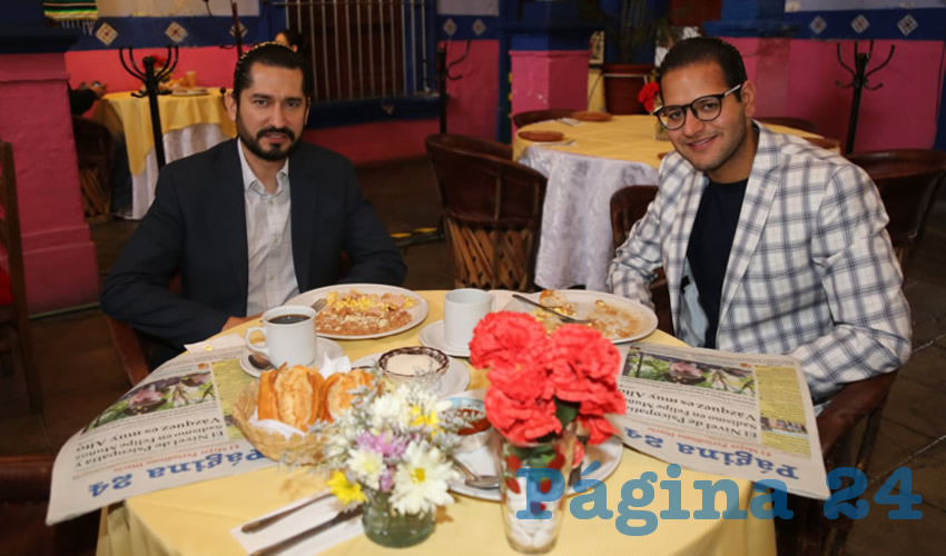 En La Saturnina desayunaron Ricardo Avilés López y Manuel Díaz Rodríguez