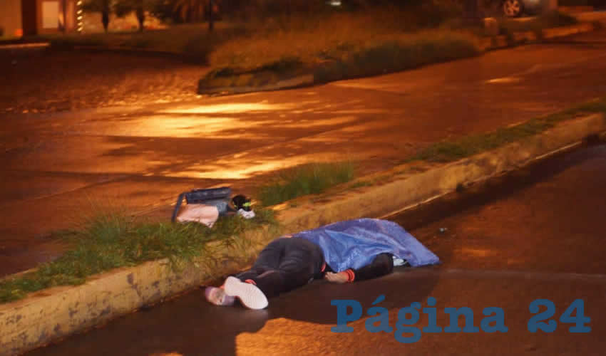 La señora murió prácticamente al instante, al ser arrollada sobre avenida Siglo XXI sur