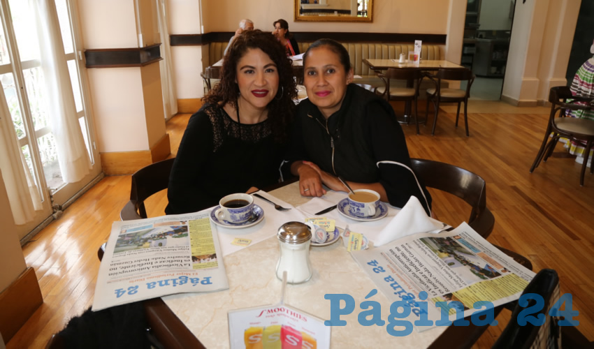 En Sanborns Francia desayunaron Vanesa Dueñas de León y Fabiola Pérez Tostado