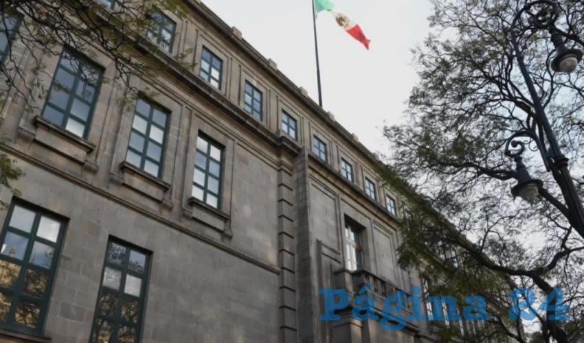 La Suprema Corte de Justicia de la Nación consideró infundado el argumento de la CNDH en el sentido de que se violaba el derecho a la igualdad dado que la palabra “masiva” protegía de manera limitada el derecho a la libertad de expresión en perjuicio de los periodistas independientes/Foto: Benjamín Flores