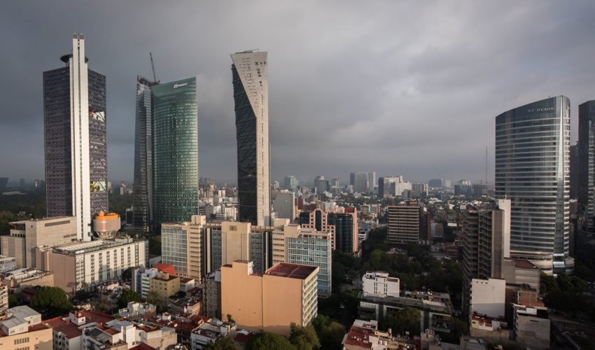 De acuerdo con la Ley Federal del Trabajo, las empresas que incumplan con lo estipulado tendrán multas que van desde 250 a 5 mil unidades de salario mínimo