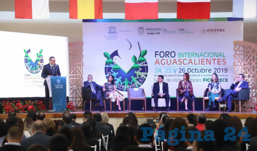 Con espacios como este Foro, se impulsa la fuerza creativa y de innovaci&oacute;n, permitiendo con ello la generaci&oacute;n de empleos en lo j&oacute;venes