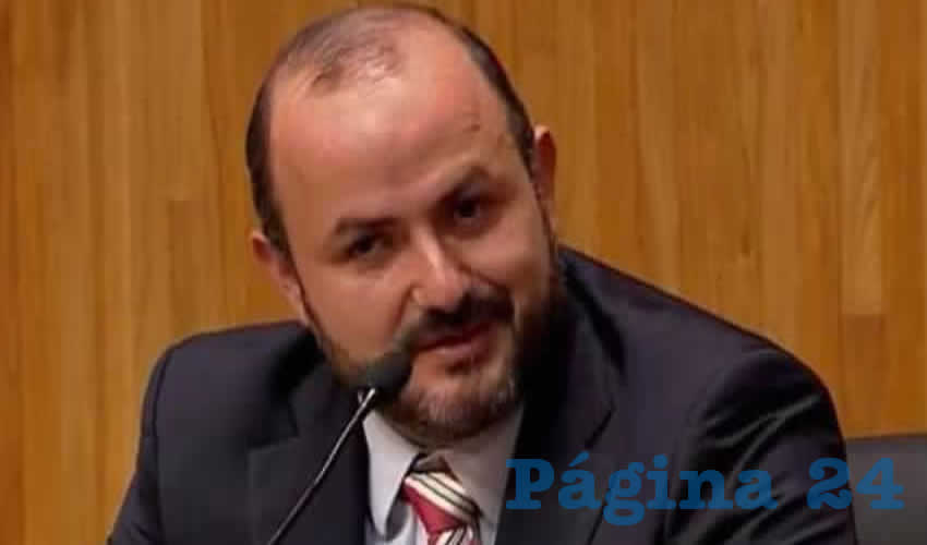 De acuerdo con Ricardo Villanueva Lomelí, rector de la UdeG, el gobierno federal debería hacer más amplio el presupuesto para la universidad, ya que con eso podrían llevarse no sólo más oportunidades a los 125 municipios, sino crecer también la matrícula/Foto: Archivo Página 24