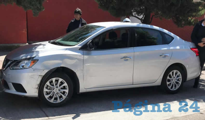 Uno de los automóviles de la Policía Ministeriales con los cuales colisionaron los cacos en su huida, sobre la avenida siglo XIX