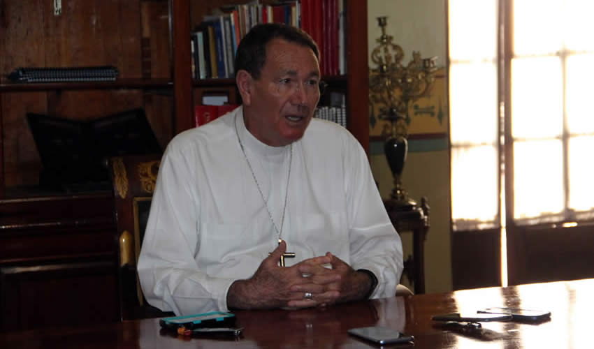 Sigifredo Noriega Barceló, obispo de la Diócesis de Zacatecas manifestó respeto a la creencia de las personas, al señalar que “no es negociable” (Foto Rocío Castro Alvarado)
